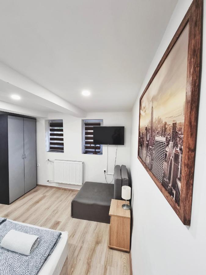 Gyongy Apartmanhazak Lejlighed Gyöngyös Eksteriør billede