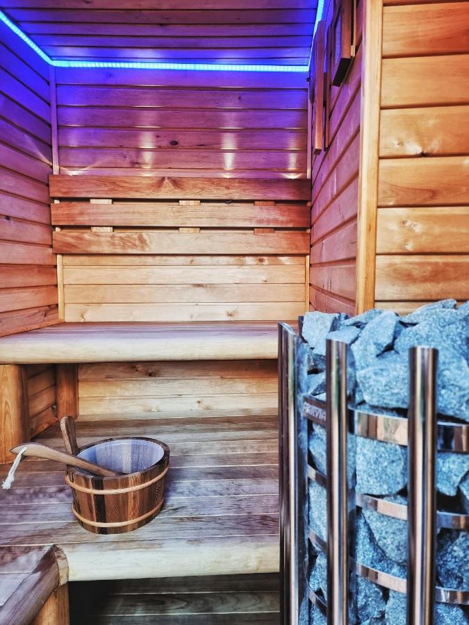Gyongy Apartmanhazak Lejlighed Gyöngyös Eksteriør billede
